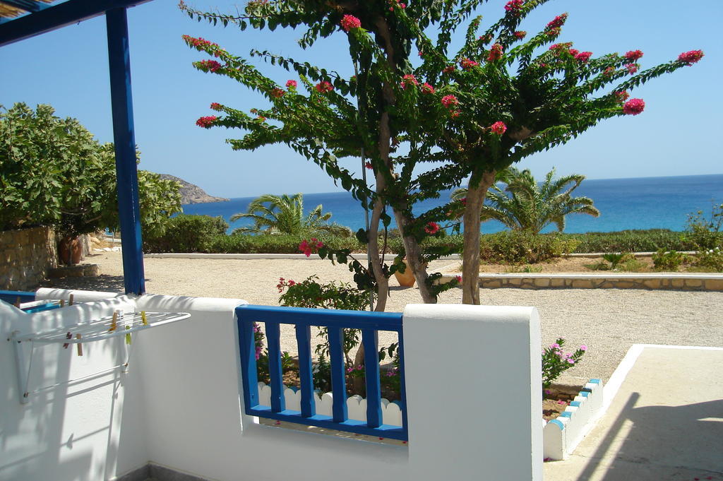 Ardani Bay Studios Amoopi Habitación foto